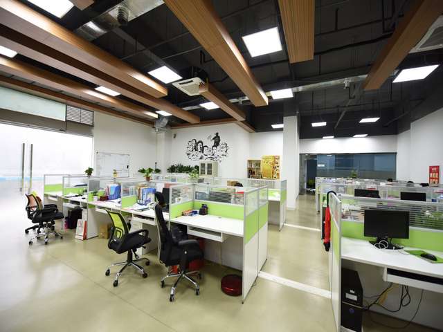 广州9.6米恒温气垫车运输