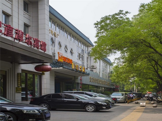 东莞木托盘打钉机生产线